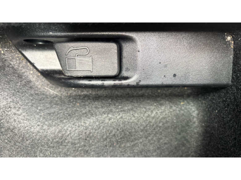 Toyota Aygo X 1.0 VVT-i Edge 5dr Auto Petrol Hatchback